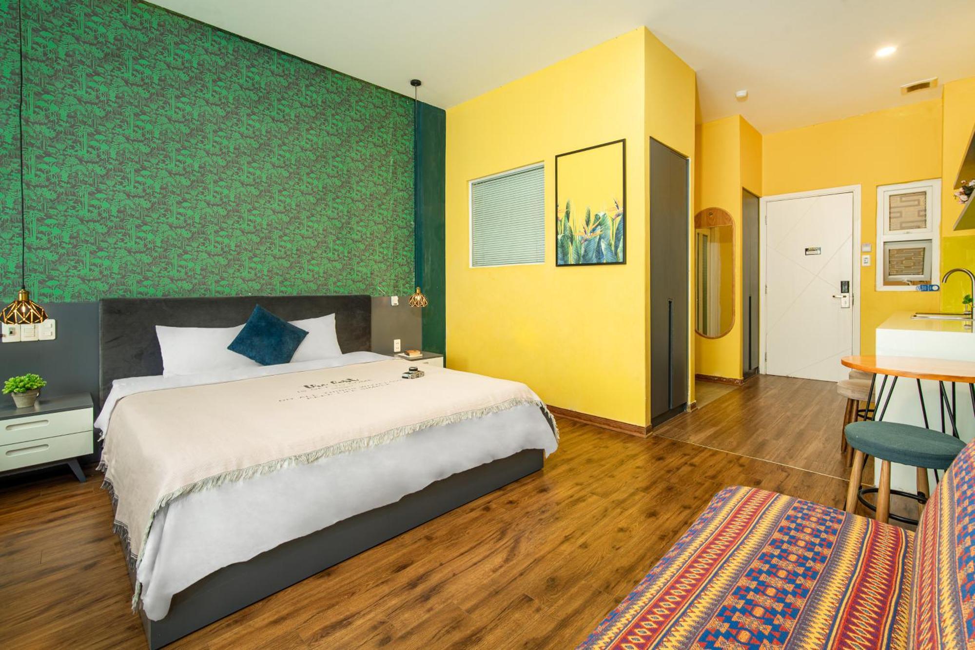 Benzen Boutique Stays-1 Min To River Hotel