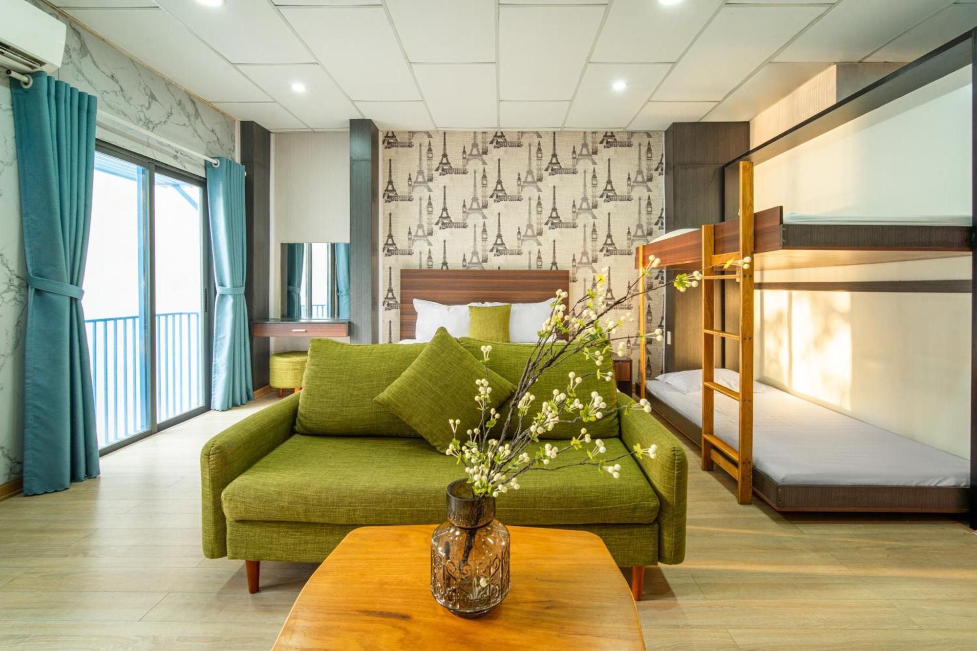 Benzen Boutique Stays-1 Min To River Hotel
